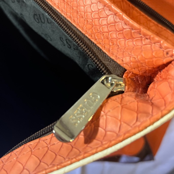 Guess large duffle tote bag orange tan cream - Picture 5 of 10